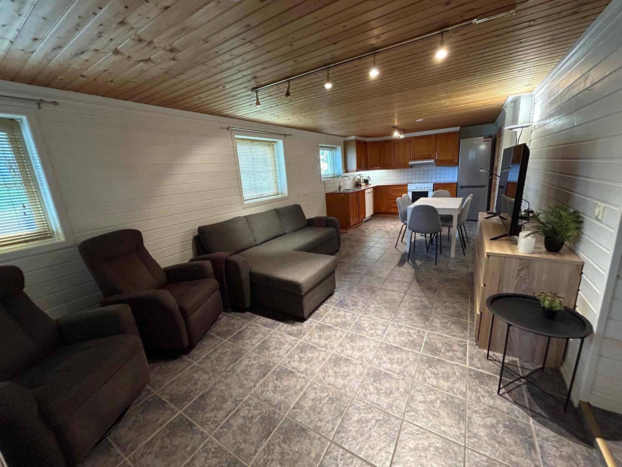 Apartment 3 With Parking *
